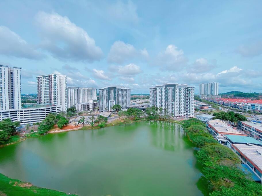 ג'והור בהרו 2-4 Pax Spacious Living @ Mount Austin, Jb #02 מראה חיצוני תמונה